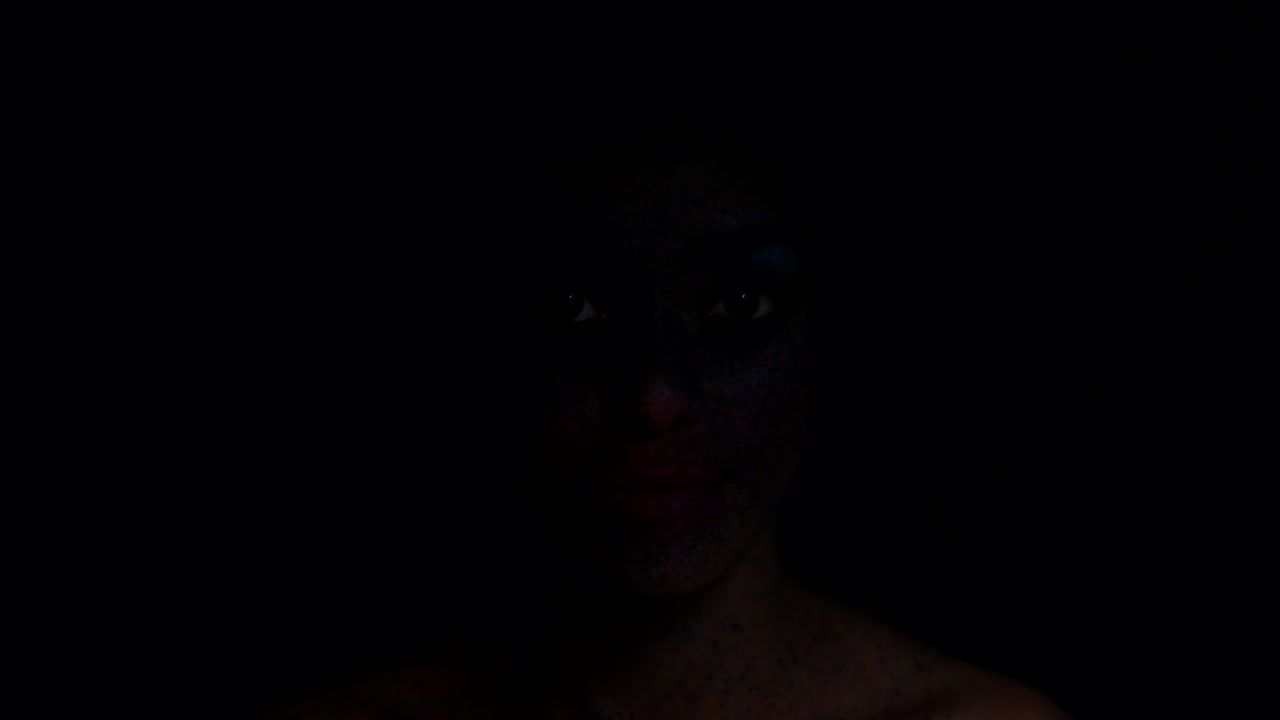 흑인 여성의 얼굴 페인트, 예술 및 메이크업