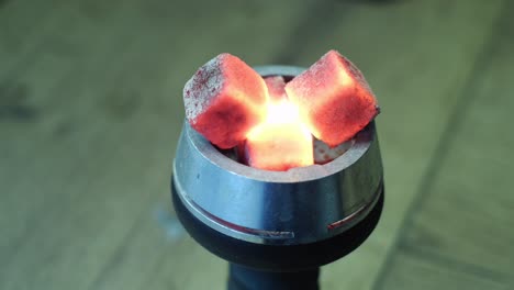 carbón caliente para el shisha