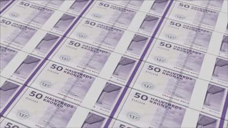billetes de 50 coronas danesas impresos por una prensa de dinero