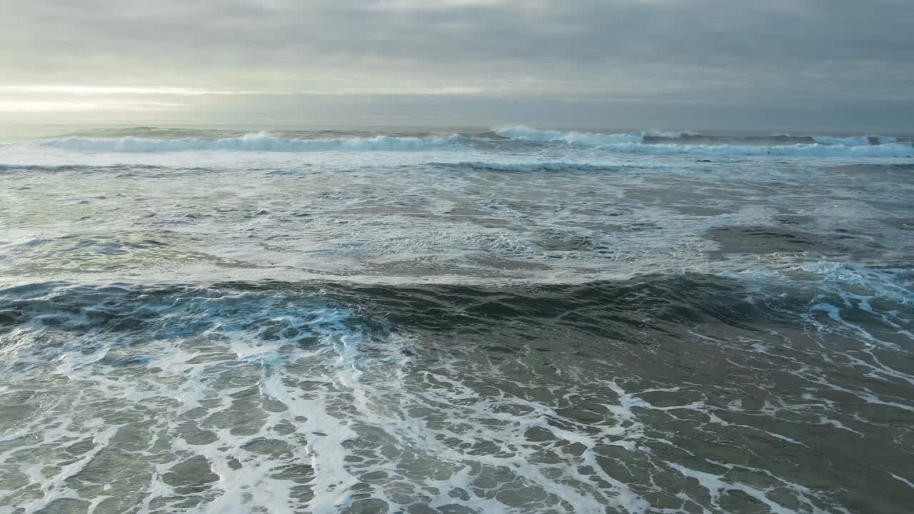 tormenta en la vista aérea del mar
