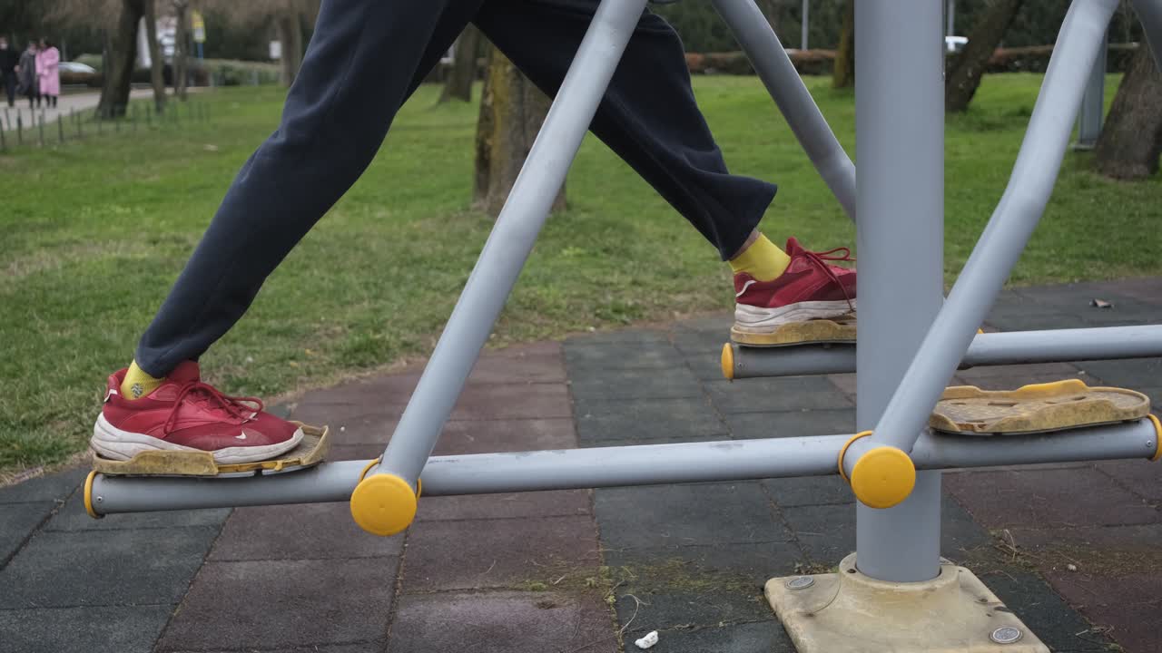 equipo de gimnasio público