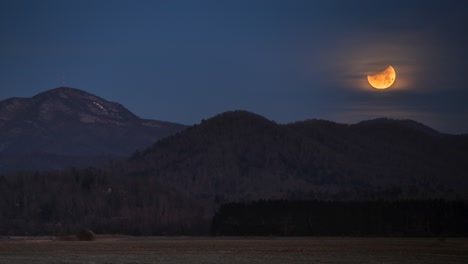 Moon-over-Asheville-Blue-Ridge-Mountains-North-Carolina
