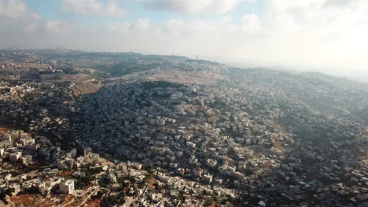 imágenes de drones sobre los barrios del este de jerusalén y la ciudad vieja