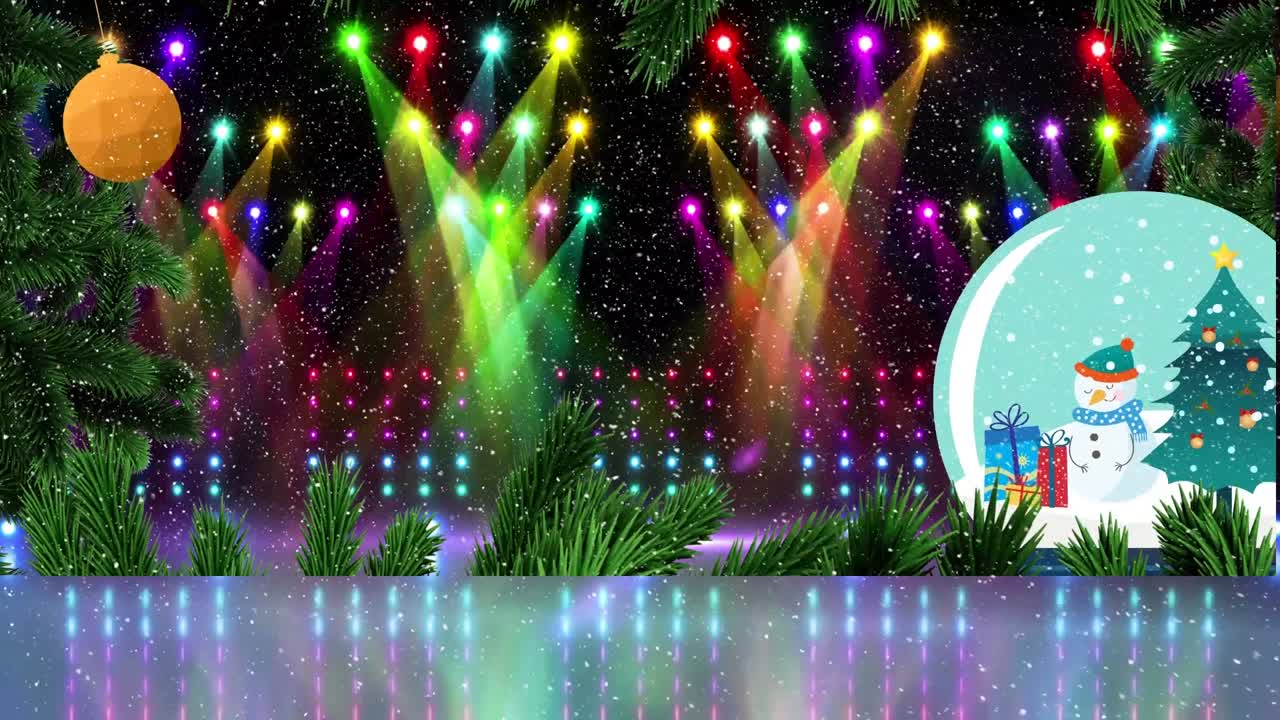 장식과 함께 크리스마스 나무 위에 떨어지는 눈의 애니메이션