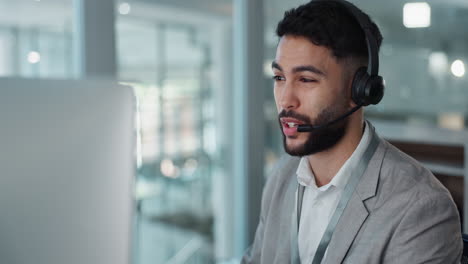 Computadora,-Centro-De-Llamadas-Y-Hombre-Hablando-Con-El-Cliente