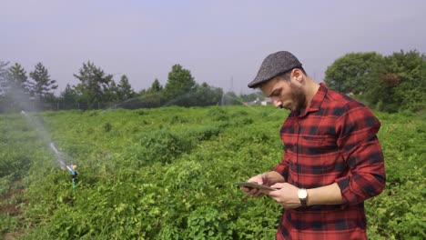 Aplicación-Moderna-De-Agricultura-Inteligente-Para-Agricultores.