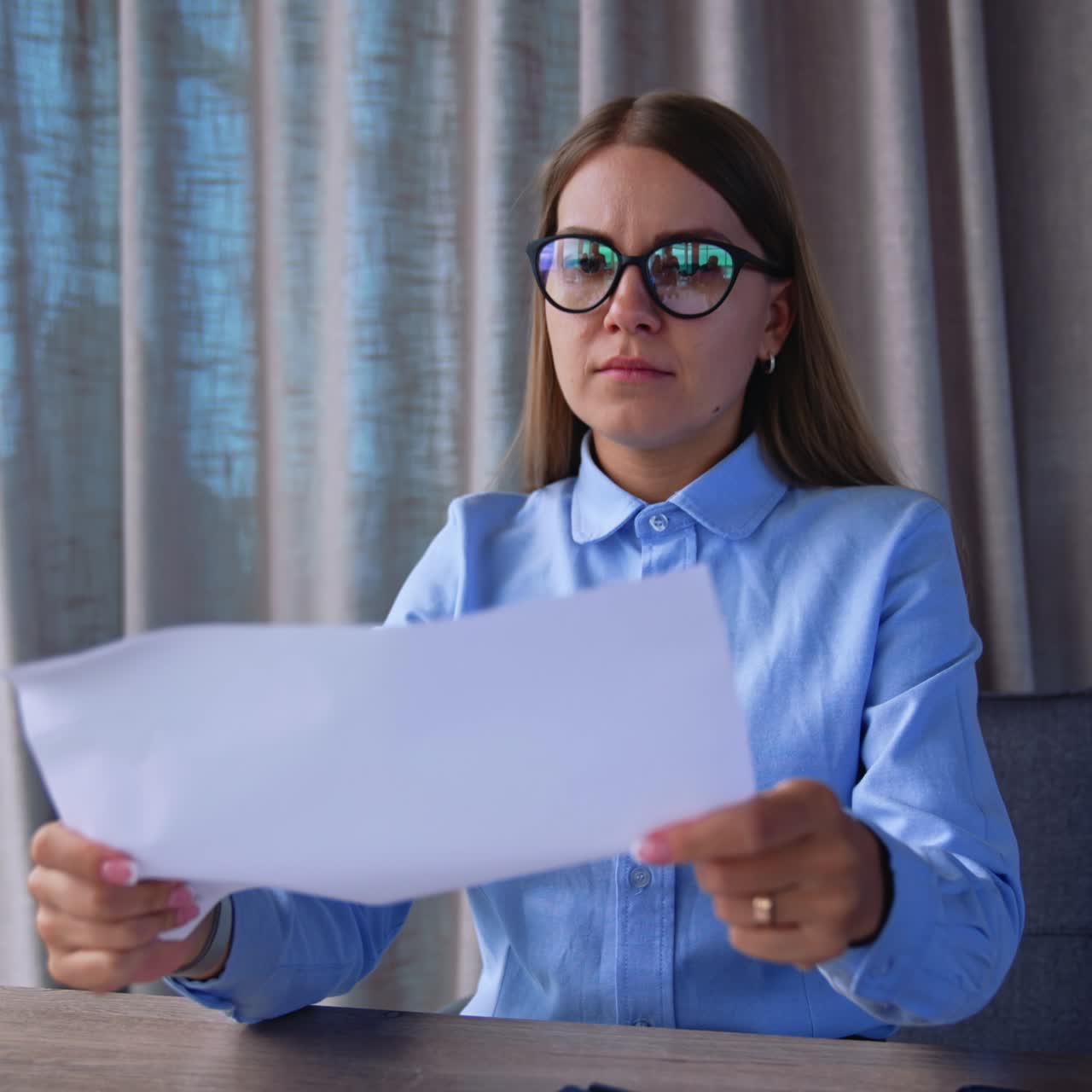 Business female manager throwing paper toss. Lifestyle business triupmh