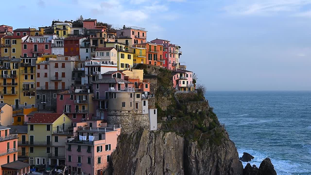 Manarola is a small coastal town in Liguria, Northern Italy, and one of the iconic Cinque Terre villages. Famous for its colourful cliffside houses, charming harbour and breathtaking sea views