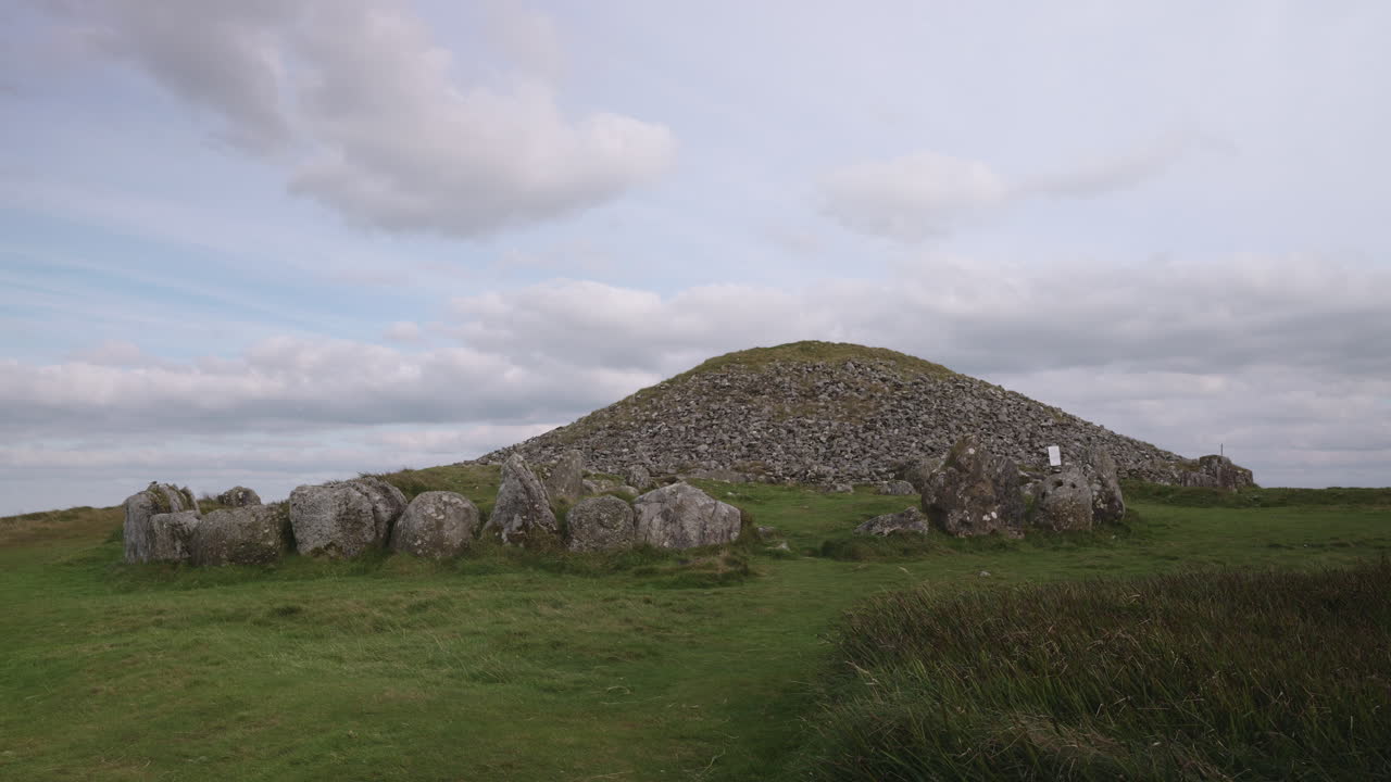Loughcrew Cairns, forhistoriske gravpladser i Irland, arkæologisk og kulturelt kulturarvssted