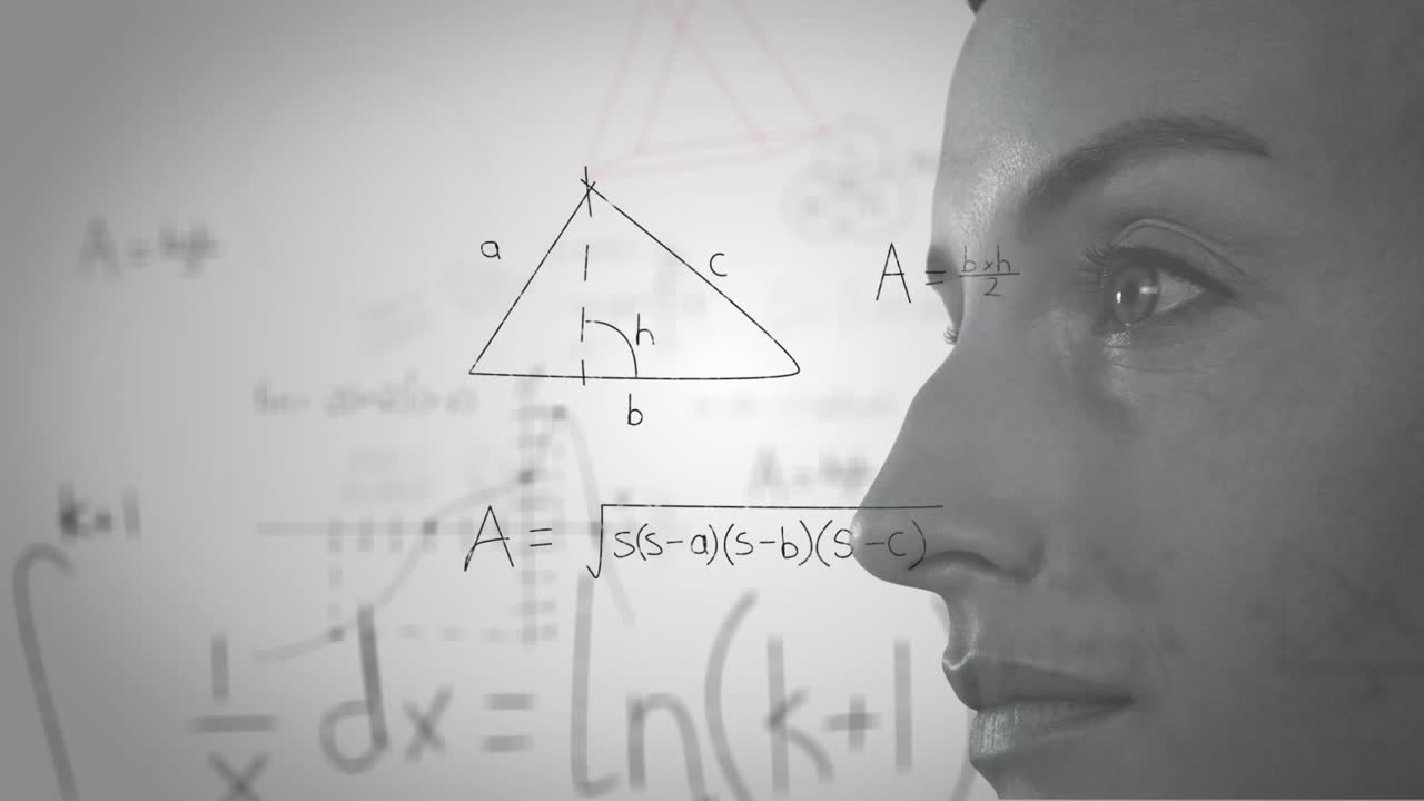 animación de ecuaciones matemáticas y diagramas en primer plano de una mujer caucásica