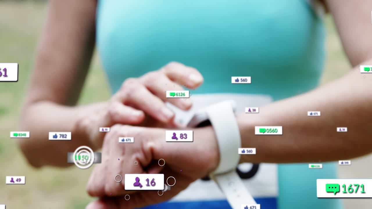 Animation af notifikationsbjælker over midten af en kvindelig maratonløber, der tjekker sit smartwatch.