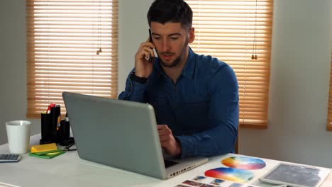 Businessman-on-the-phone-