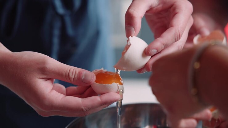 Separating egg yolks and egg whites