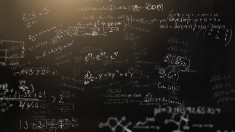 ecuaciones matemáticas sobre un fondo animado.