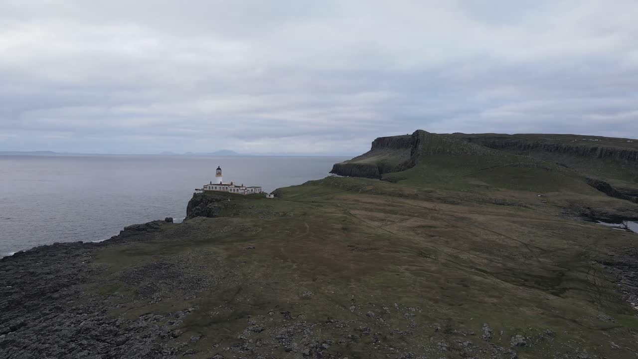 네스트 포인트 등대 의 4k 드론 관점