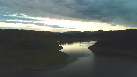 represa de paraibuna, reservoir of paraibuna brasil brazil