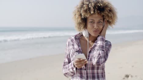 African-American-Girl-Listening-To-Music