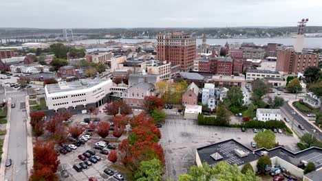 aerial push in to new london connecticut