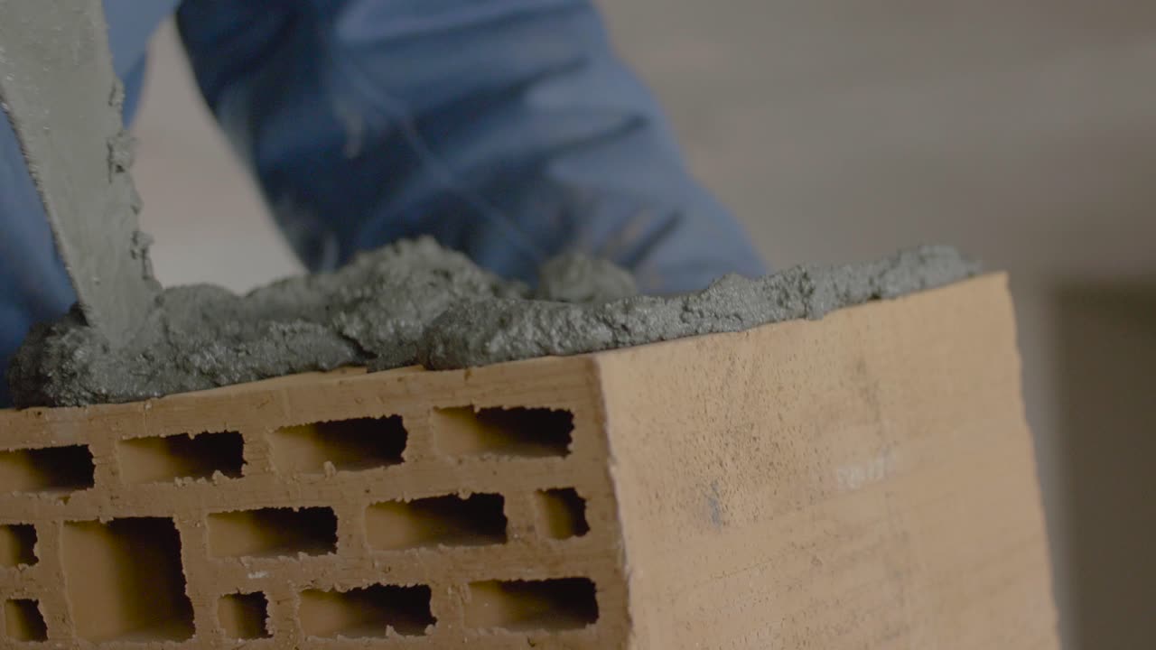 벽돌을 짓는 과정