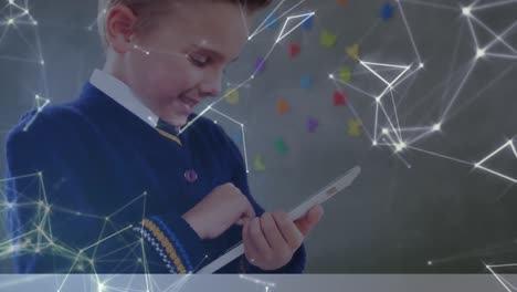 Animation-Des-Netzwerks-Von-Verbindungen-Mit-Einem-Schüler,-Der-Ein-Tablet-Nutzt