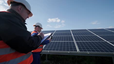 inspector examination of photovoltaic modules using a thermal imaging camera
