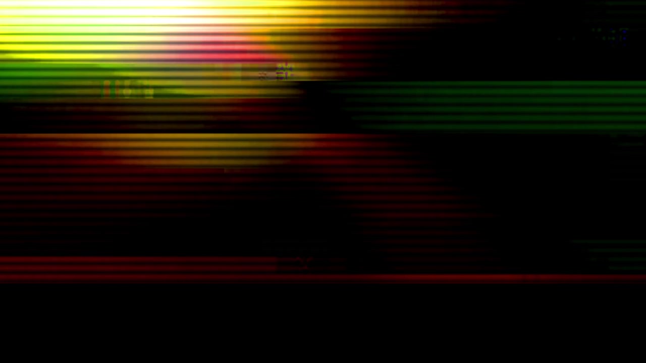 Effetto glitch digitale con scie di luce astratte e immagini spaziali