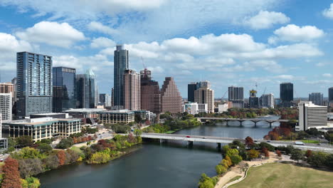 Aerial-Truck-Shot-of-Downtown-Austin,-Texas-Skyline