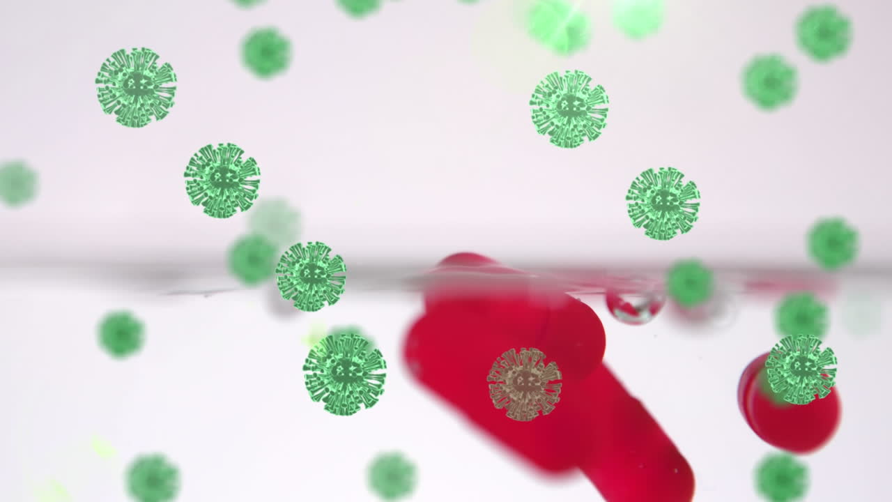물에 떨어지는 알약 위에 떠다니는 거대 코로나19 세포의 애니메이션