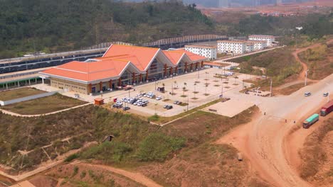 estación de tren de boten en el laos