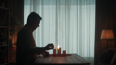 romantic candlelit dinner for two