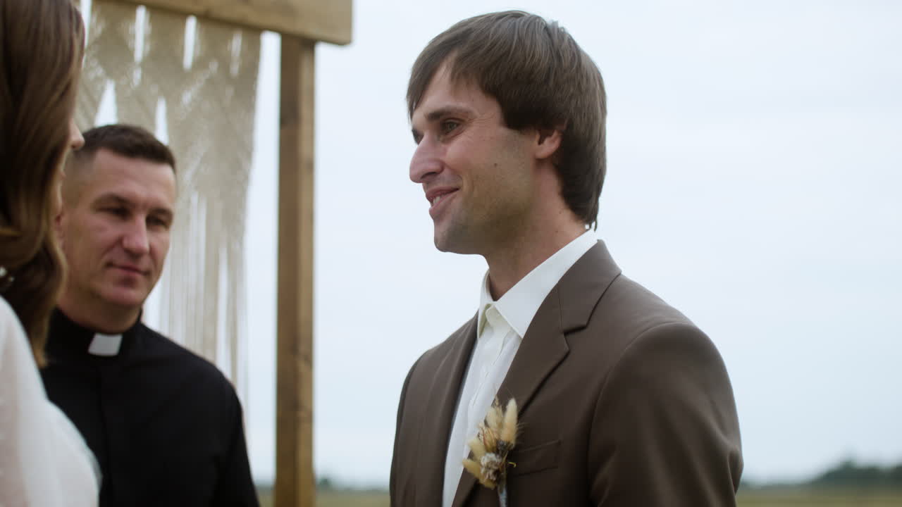 결혼 하는 부부