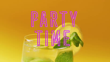 animación de texto de neón de la fiesta y cóctel sobre fondo naranja