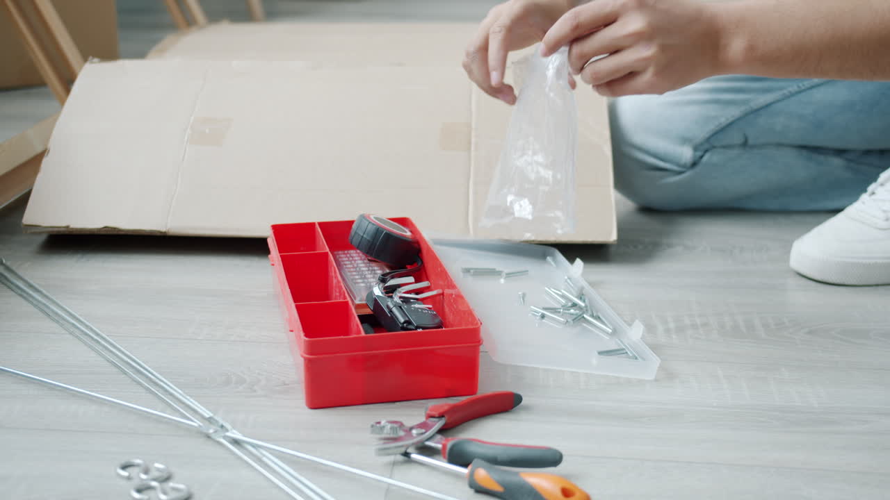 proceso de ensamblaje de muebles