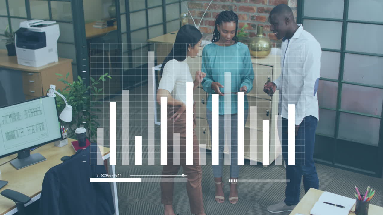 animación del procesamiento de datos estadísticos contra diversos colegios que discuten juntos en la oficina.