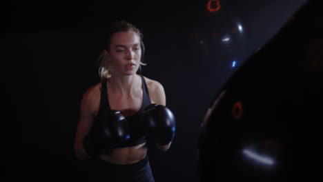 entrenamiento de boxeo femenino