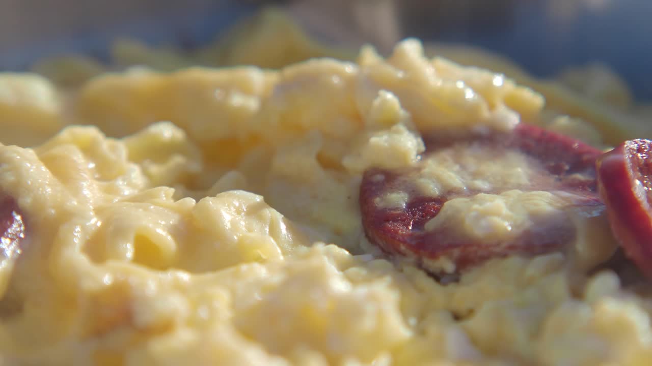 Scrambled Eggs with Sausage
