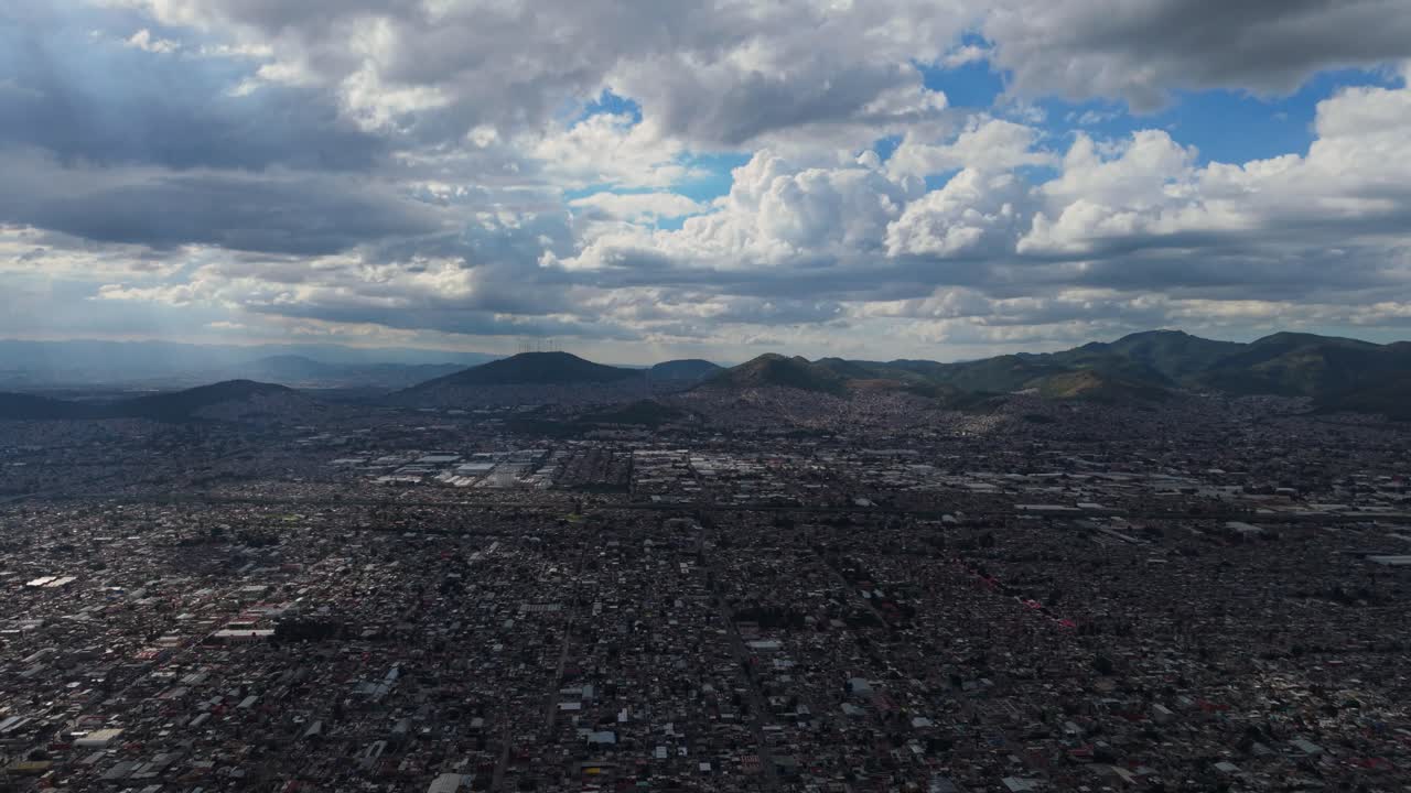 Aerial view of a densely populated area of Ecatepec on a clear day