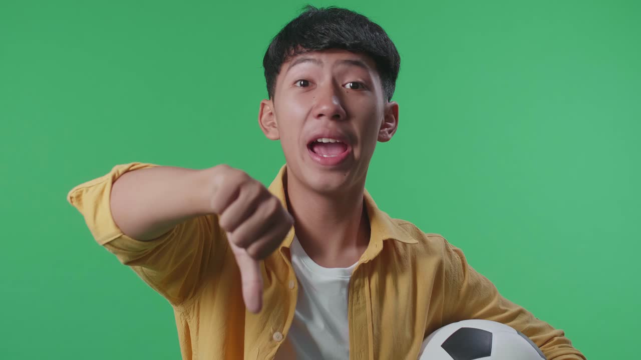 축구 에 반대 하는 십대