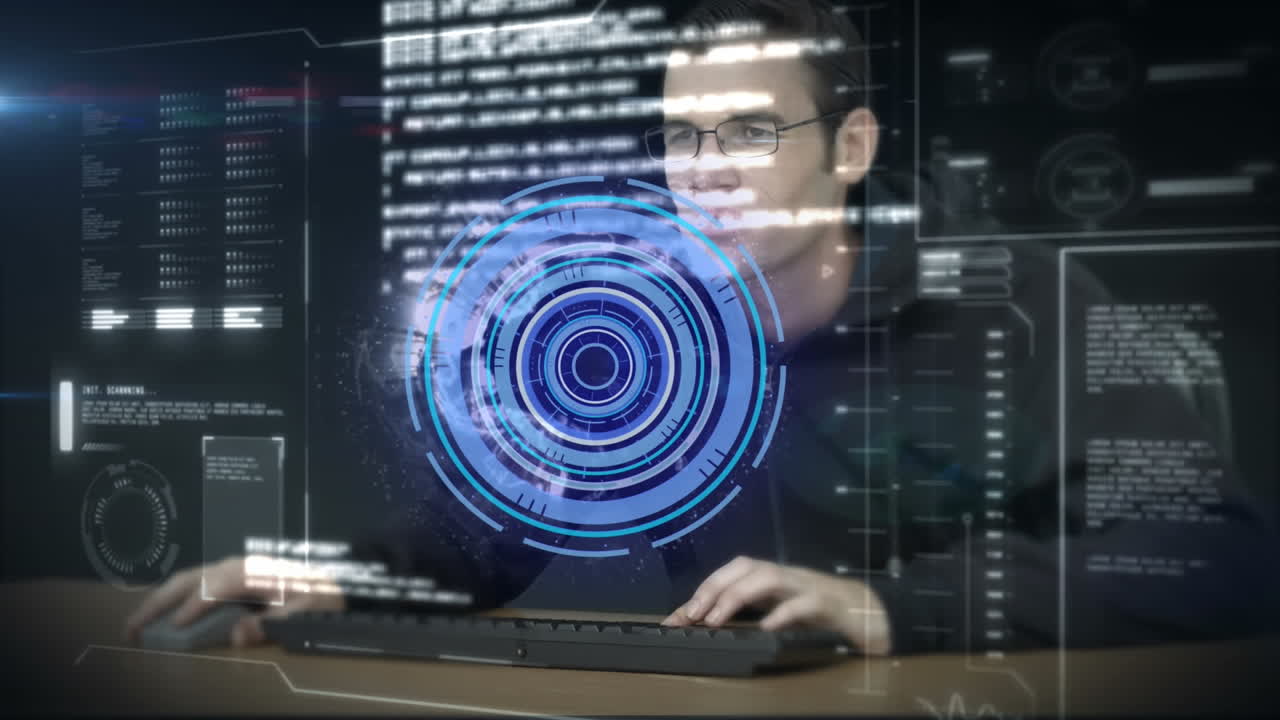 animación de escaneo de alcance y procesamiento de datos sobre hacker masculino.