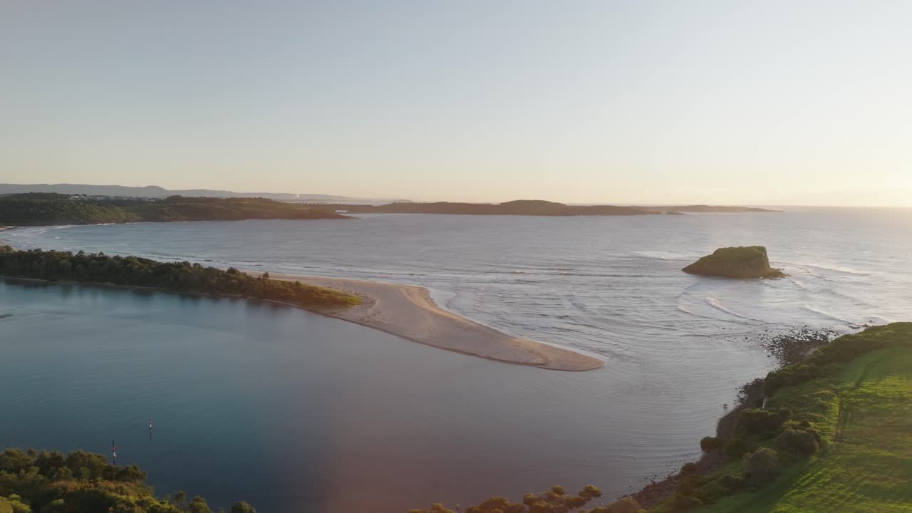 Minnamurra Rivermouth sunrise New South Wales Australia
