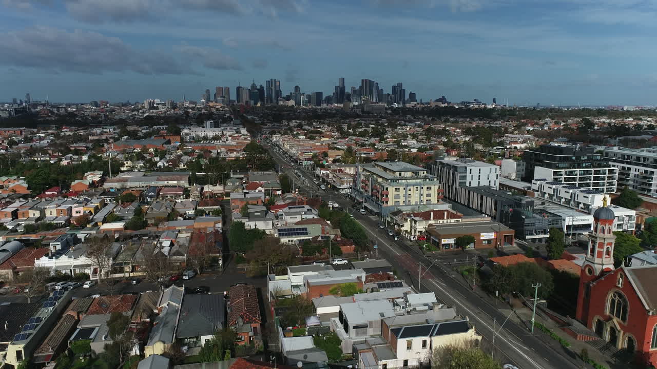 Drone fly down Nicholson St, Brunswick towards Melbourne city