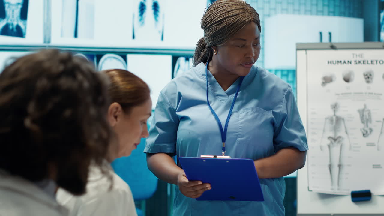 Medical professionals discussing diagnosis