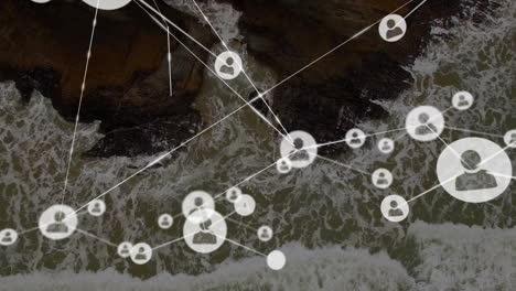 animación de la red de conexiones con iconos sobre la vista del mar