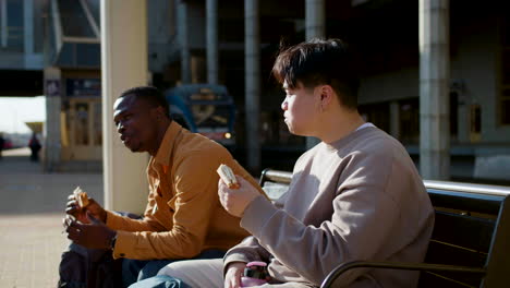 friends in the train station