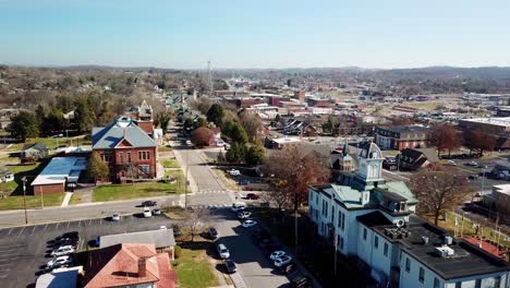 Antena-Del-Tribunal-Del-Condado-De-Hamblen-En-Morristown-Tennessee,-Morristown-Tn,-Morristown-Tenn