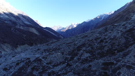 Gomukh-O-Gaumukh-Uttarakhand,-India-Gomukh-Es-El-Hocico-Del-Glaciar-Gangotri,-La-Fuente-Del-Río-Bhagirathi,-Una-De-Las-Cabeceras-Principales-Del-Río-Ganges