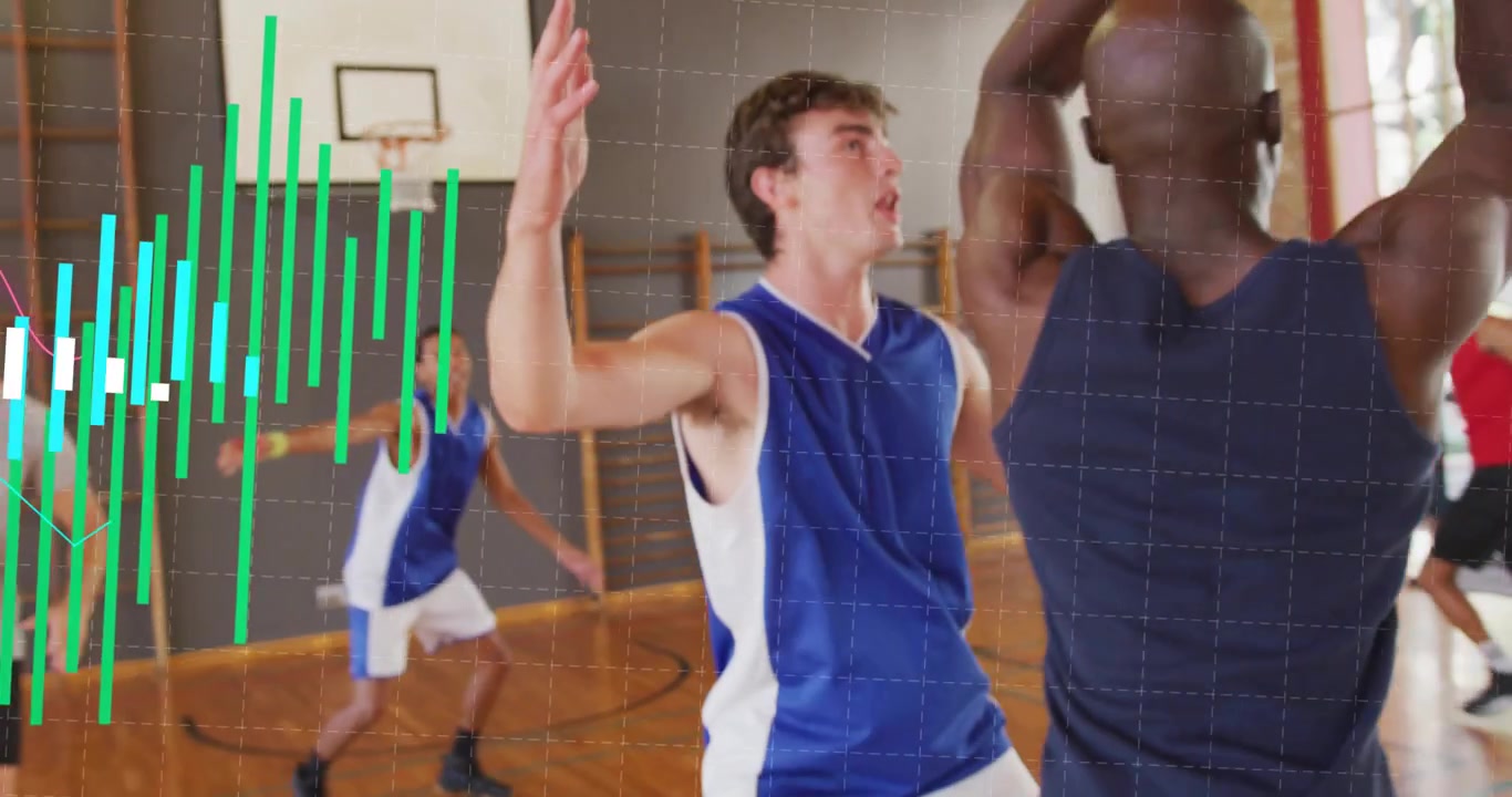 Défenseur bleu se déplaçant sur un attaquant rouge dribblant, avec des barres de superposition sportives indiquant une défense de tir.
