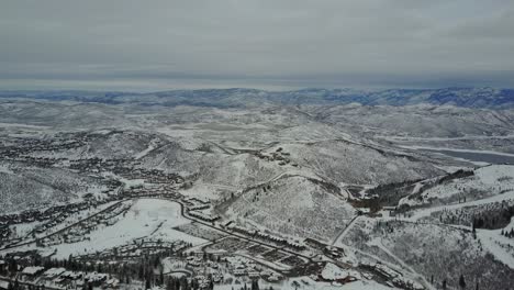 tomas aereas de pueblo nevado hd