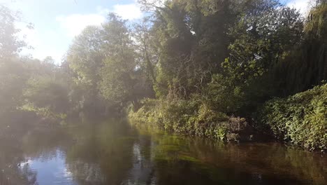 The-River-Stour-in-Canterbury,-Kent-in-Autumn