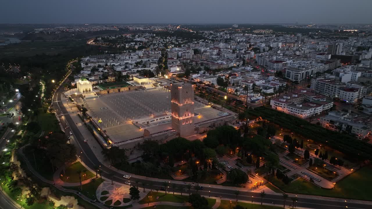 Explore Rabat, the City of Lights, Morocco's capital. From the Hassan Tower to the Kasbah of the Udayas and the Atlantic coast, this UNESCO city blends history, modernity, and timeless charm